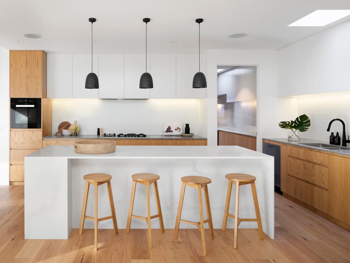 Kitchens & Cookers